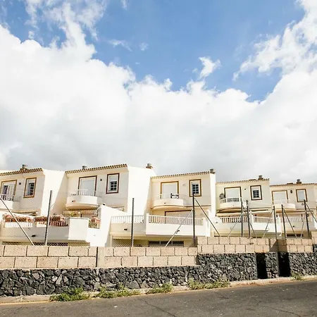 Las Vistas Holiday home